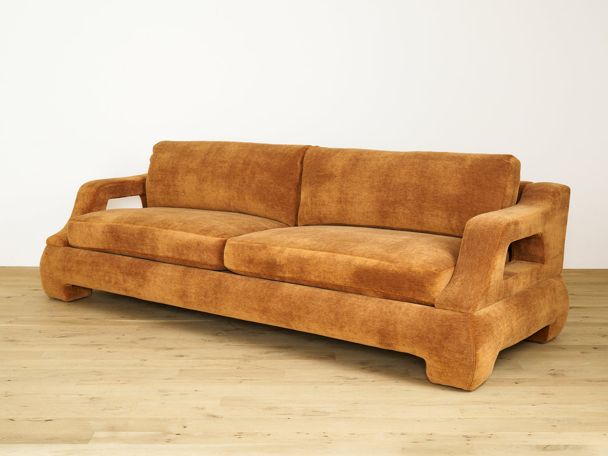 Sergio Sofa, three-quarter view