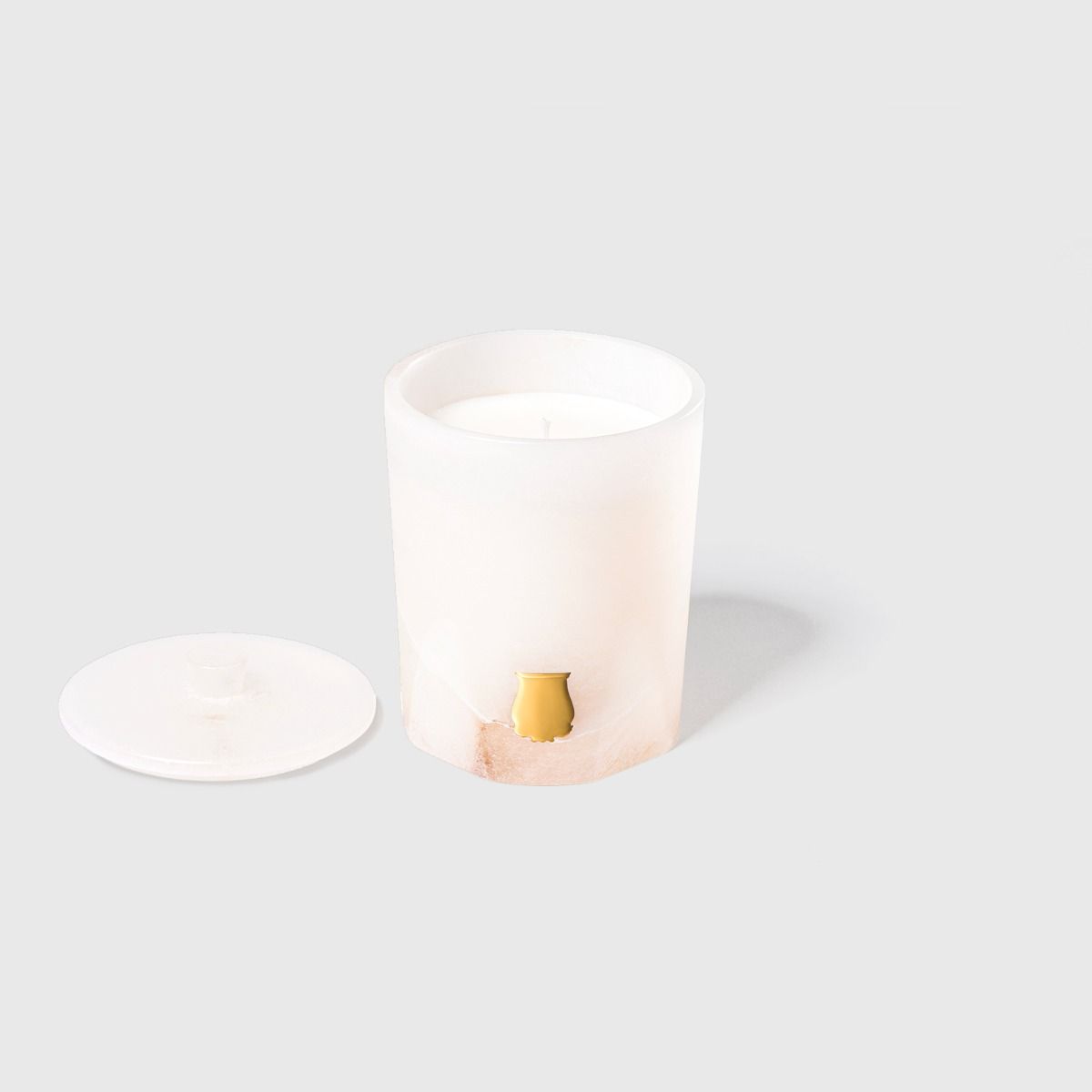 Trudon Vesta The Alabasters Candle with its lid