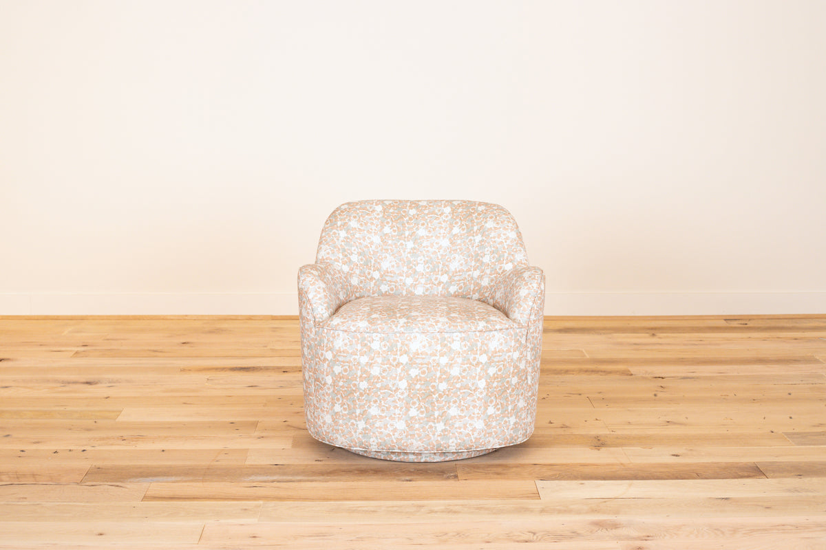 Bitty Swivel Chair in LuRu Home Hua, Peony, front