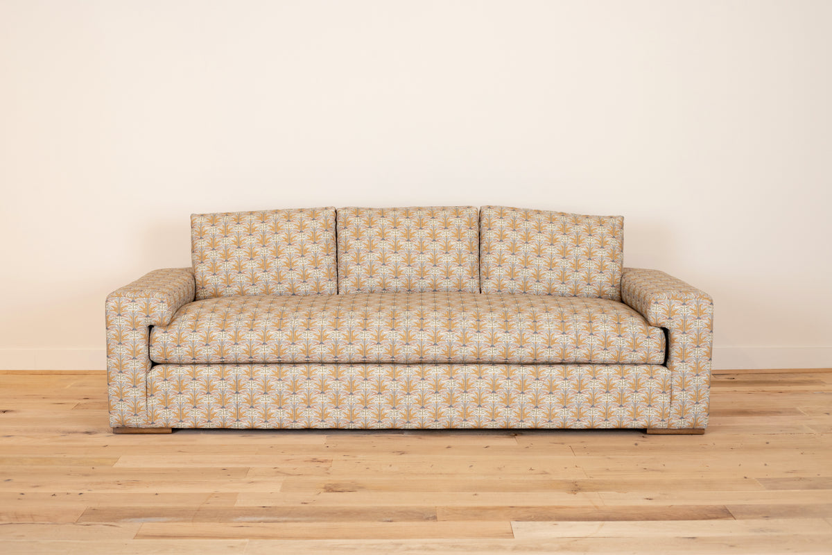 Boston Sofa in Gyri Skybragd